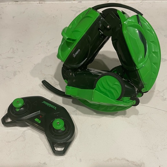 Terrasect W/Remote Control Awesome Toy!! Like New! - Picture 1 of 2